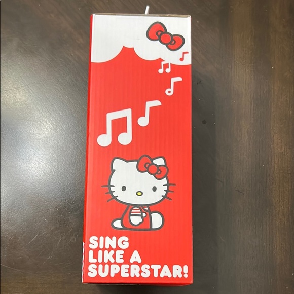 Hello Kitty Karaoke Microphone with Speaker NWOT - Picture 4 of 5